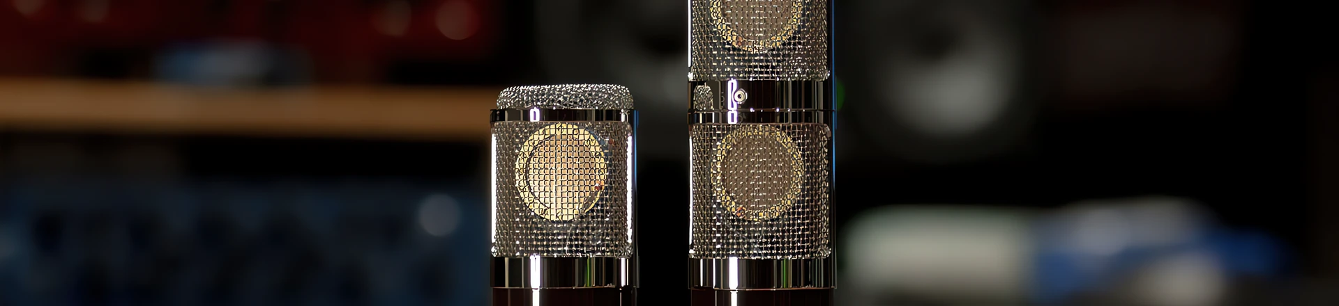 Vanguard pokazał drugą generację mikrofonów V4 i V44S