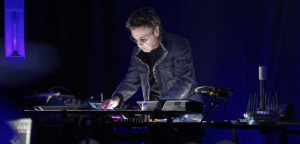 Jean-Michel Jarre i jego nowy immersyjny live-projekt „Oxymore”