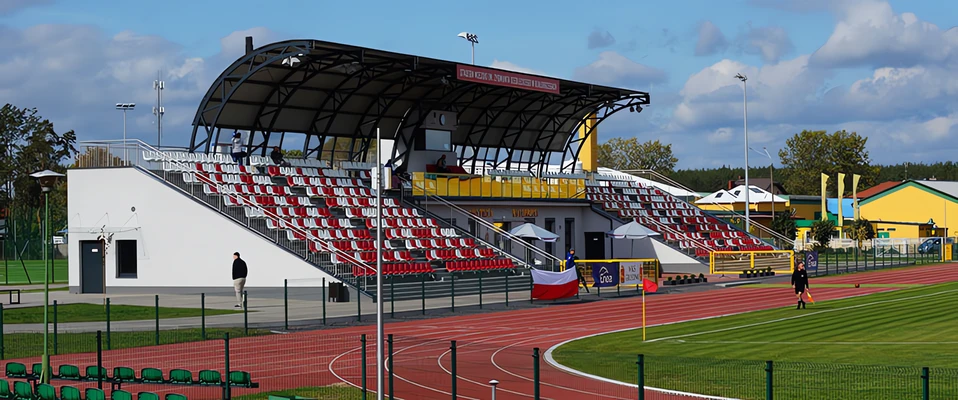 Ciekawe instalacje: Stadion Miejski w Białobrzegach