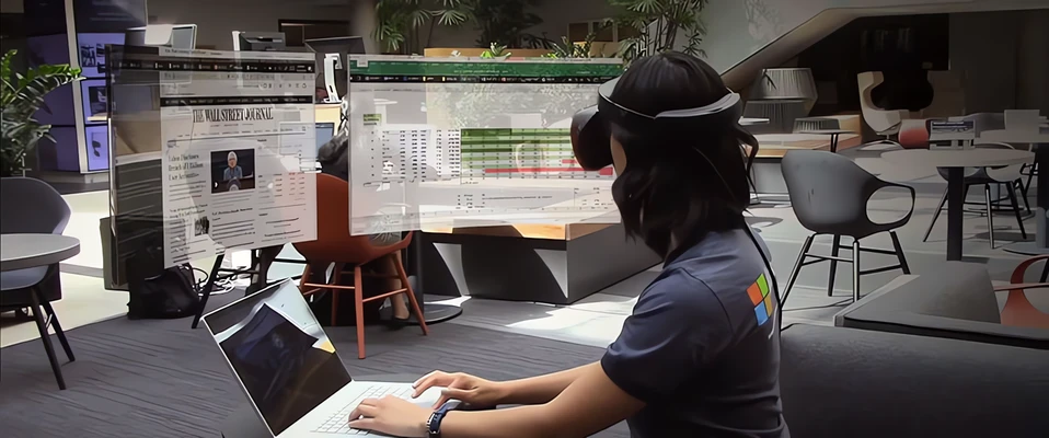 Nowy projekt Microsoftu rozszerza ekrany VR do nieskończoności