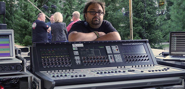 Kamil Bobrukiewicz (BM Productions) z Soundcraftem Vi200