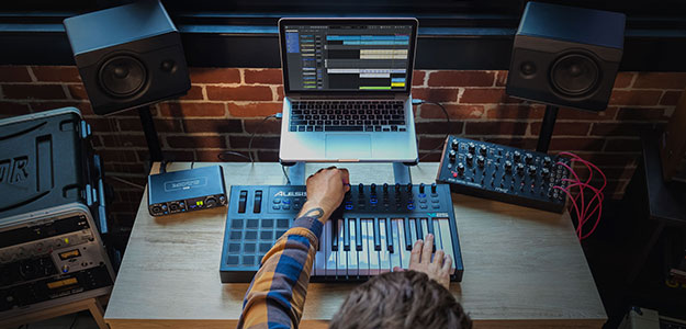 M2 i M4 - nowe interfejsy audio od MOTU
