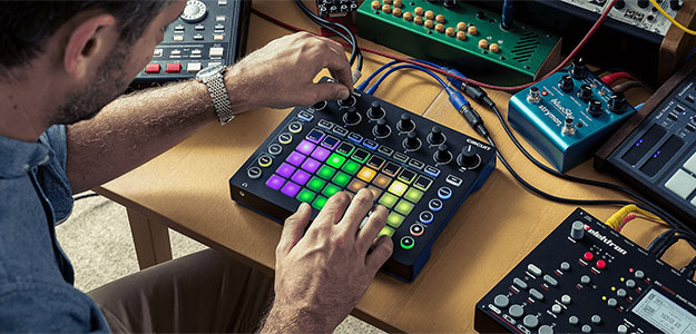 Novation aktualizuje firmware Circuita do wersji v1.8