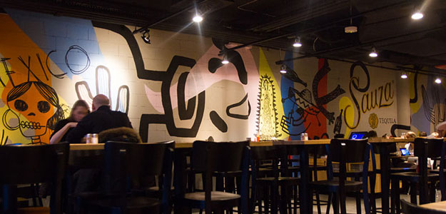 Przewodnik instalatora systemów audio Electro-Voice: Lokal gastronomiczny / sklep w galerii handlowej