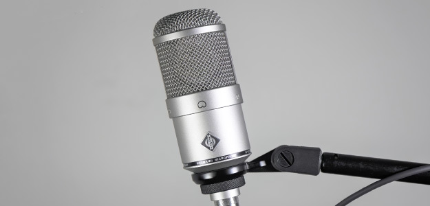 Test mikrofonu Neumann M 147