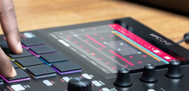 NAMM'20:  Akai MPC One - potężny kontroler w kompaktowej formie