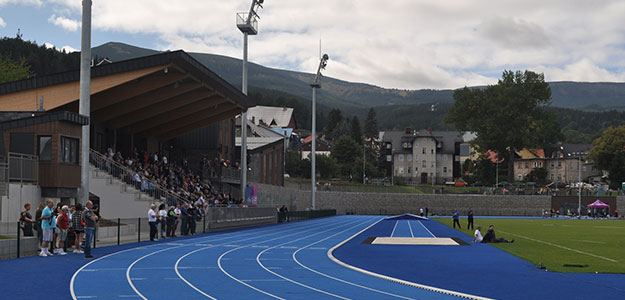 Ciekawe instalacje: System nagłośnienia stadionu lekkoatletycznego w Karpaczu