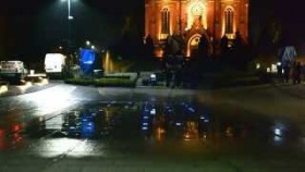 Próba generalna fontanny pod rybnicką bazyliką - woda, muzyka, światło