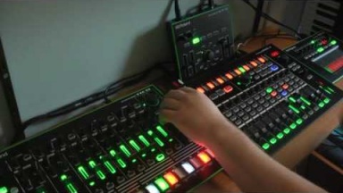 Roland AIRA MX-1