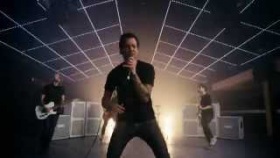 Simple Plan - Boom (Official Video)