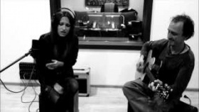 Cover Acoustic Broken Hearted Girl Alicja Sękowska